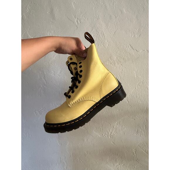 Dr.Marten Lace Up Pascal Boots - Picture 7 of 10